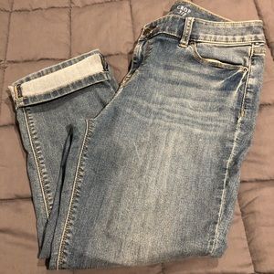 The Limited Denim Crop Jeans